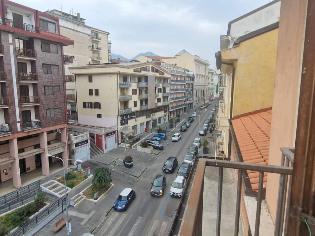 Appartamento a Avellino in Via dei Due Principati - Foto 3