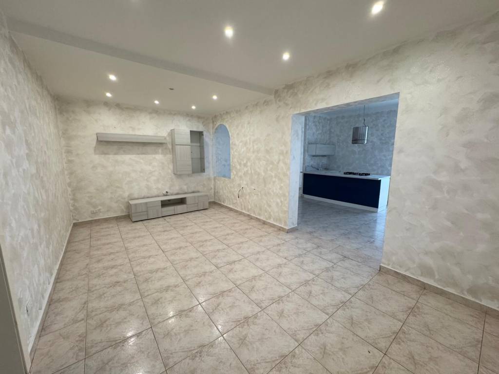Appartamento a Taranto in Via Emilia, 55 - Foto 5