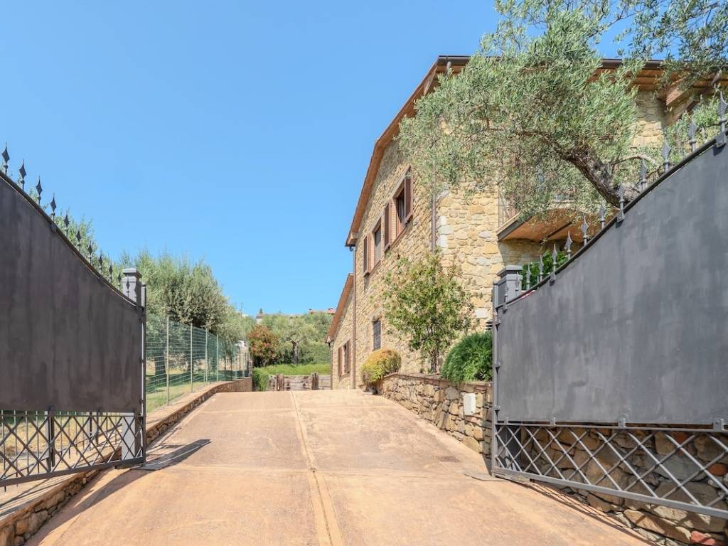 Villa a Tuoro sul trasimeno in Via Roma - Foto 4