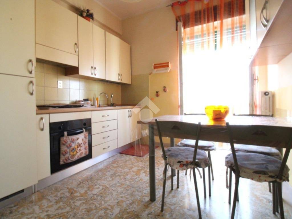 Appartamento a Campobasso in Via Angelo Zuccarelli, 13 - Foto 2