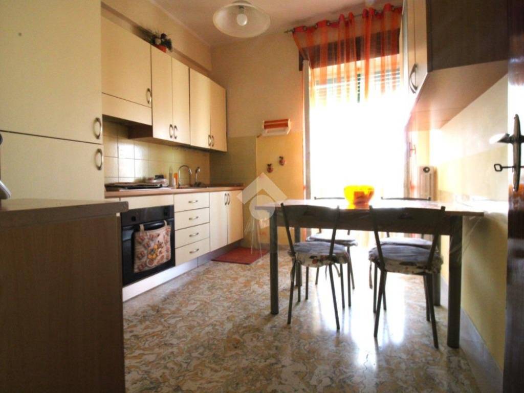 Appartamento a Campobasso in Via Angelo Zuccarelli, 13 - Foto 3