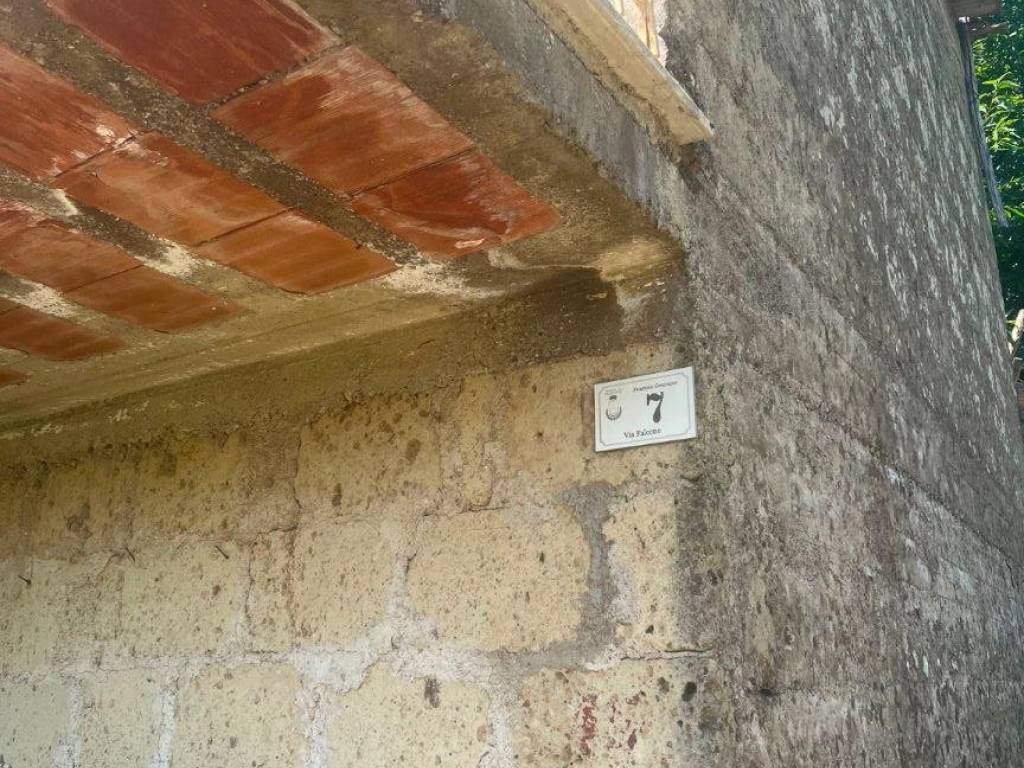 Villa a Tramonti in Via Falcone Cesarano - Foto 4