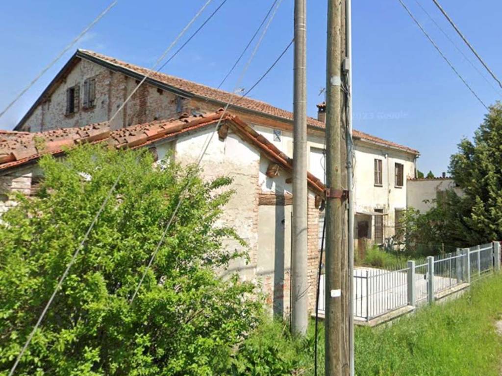 Casa indipendente a Borgo mantovano in Via Livelli Arginone - Foto 3