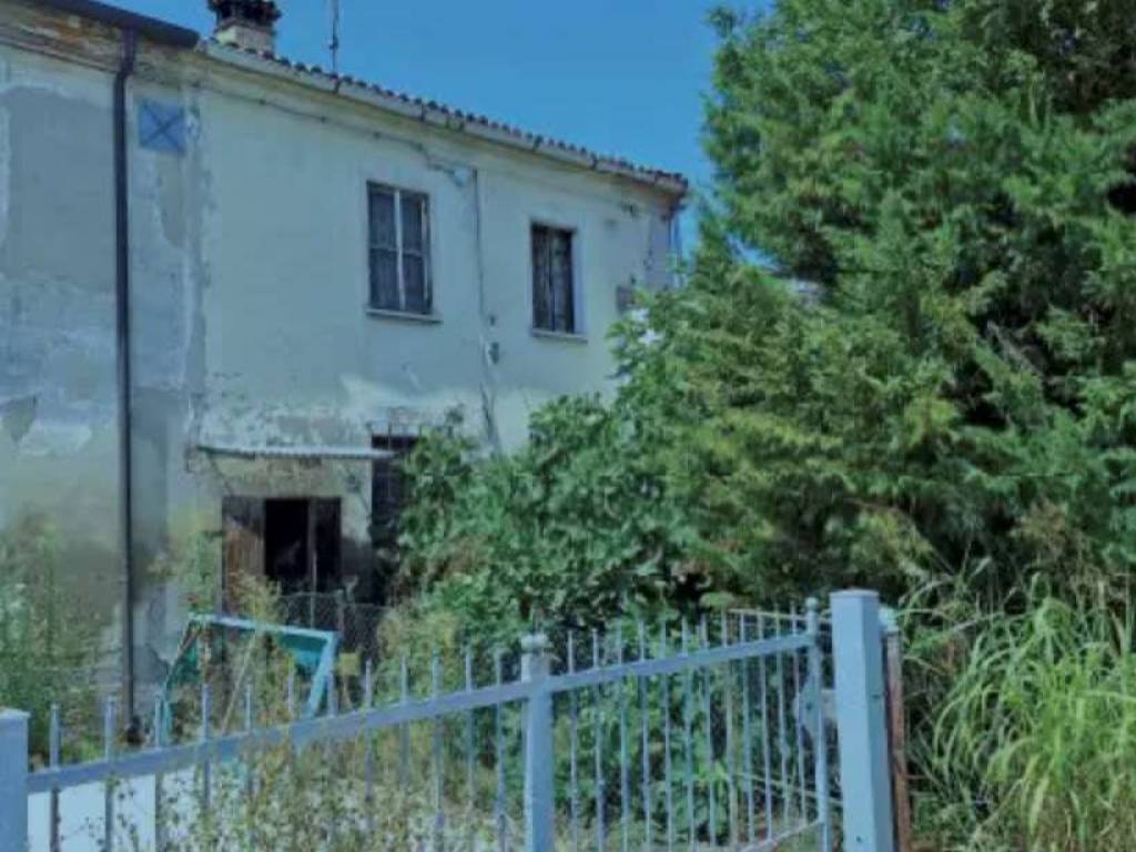Casa indipendente a Borgo mantovano in Via Livelli Arginone - Foto 5