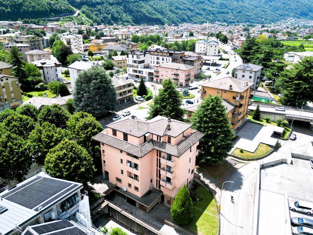 Appartamento a Morbegno in Viale Stelvio - Foto 5