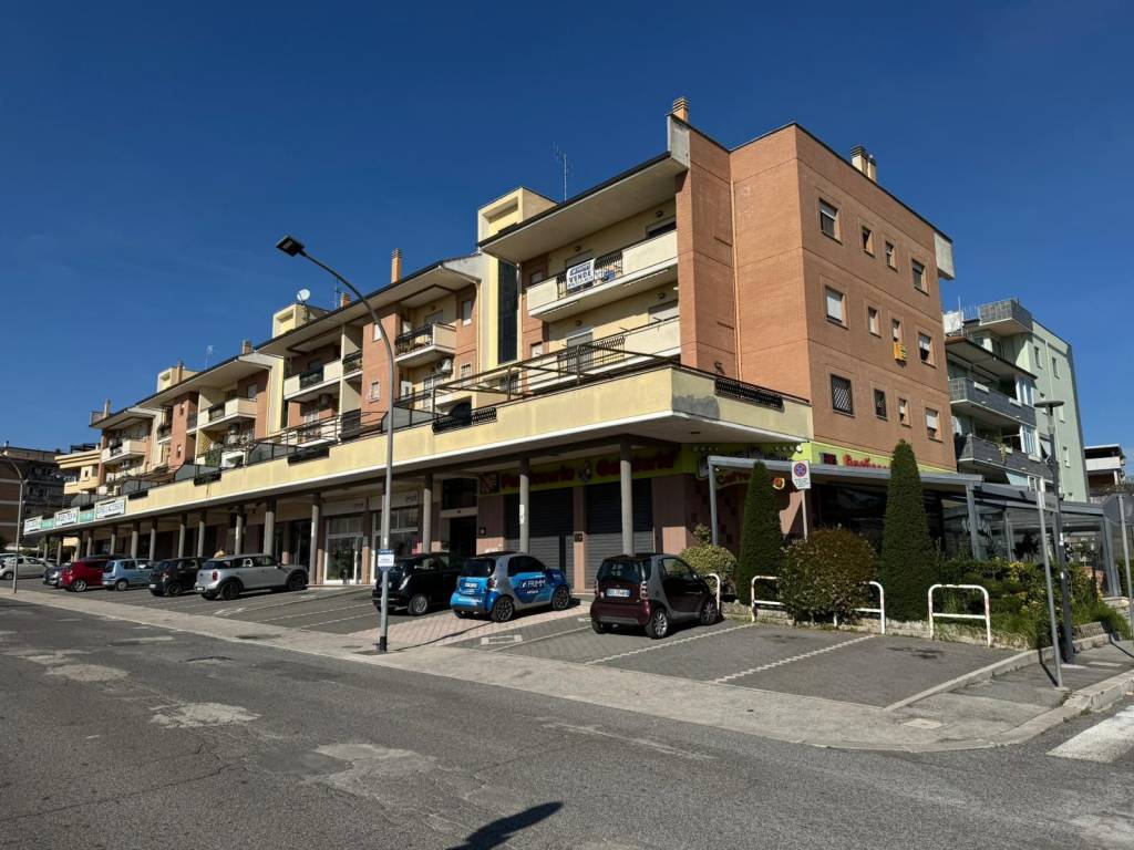 Appartamento a Aprilia - Foto 2