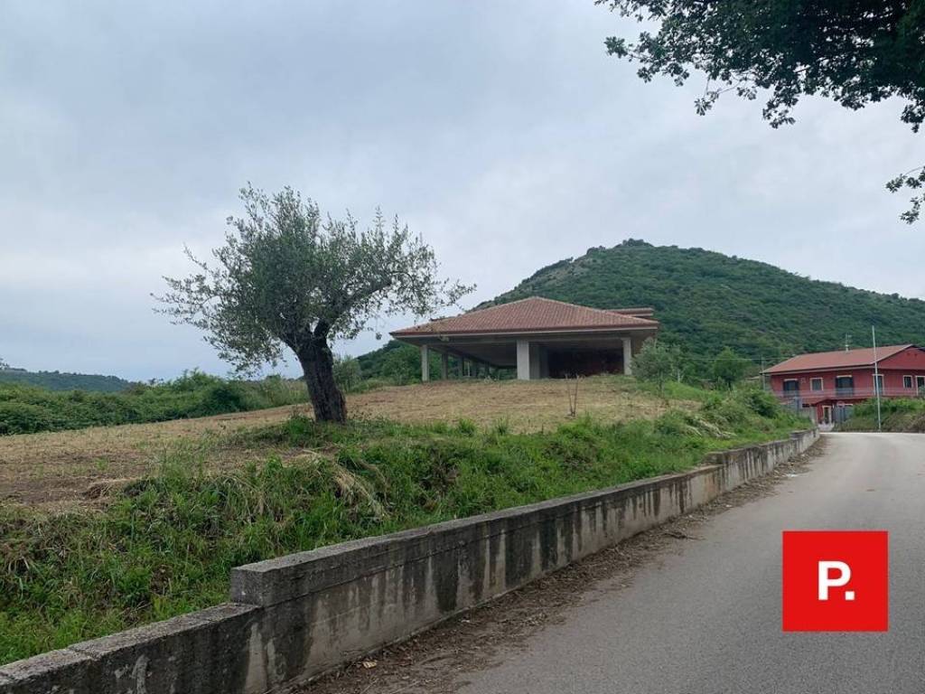 Casa indipendente a Castel morrone in via Trivio - Foto 3