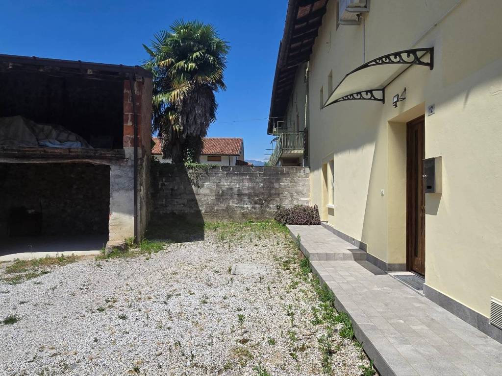 Casa indipendente a Cassacco in Via N. Miotti - Foto 4