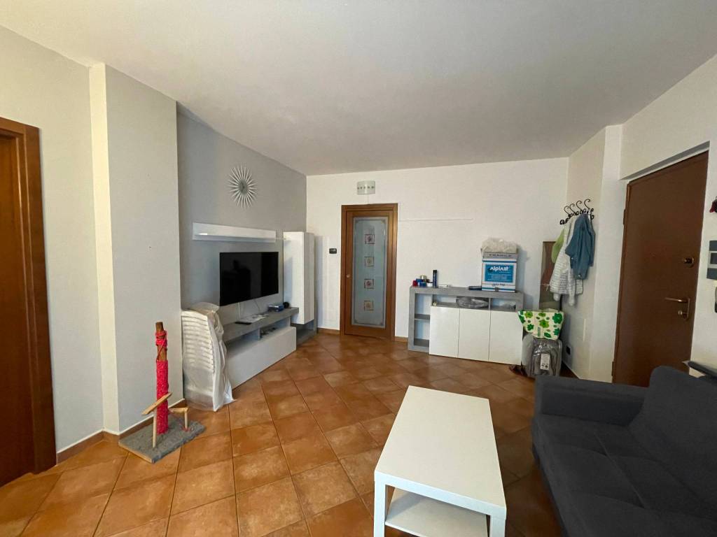 Appartamento a Cherasco in Corso Luigi Einaudi, 22 - Foto 4