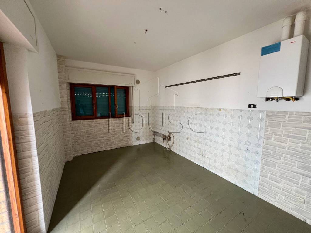 Appartamento a Umbertide in Via Giuseppe Garibaldi - Foto 5