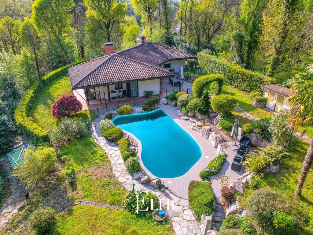 Villa a Sesto calende in Via Golasecca - Foto 4