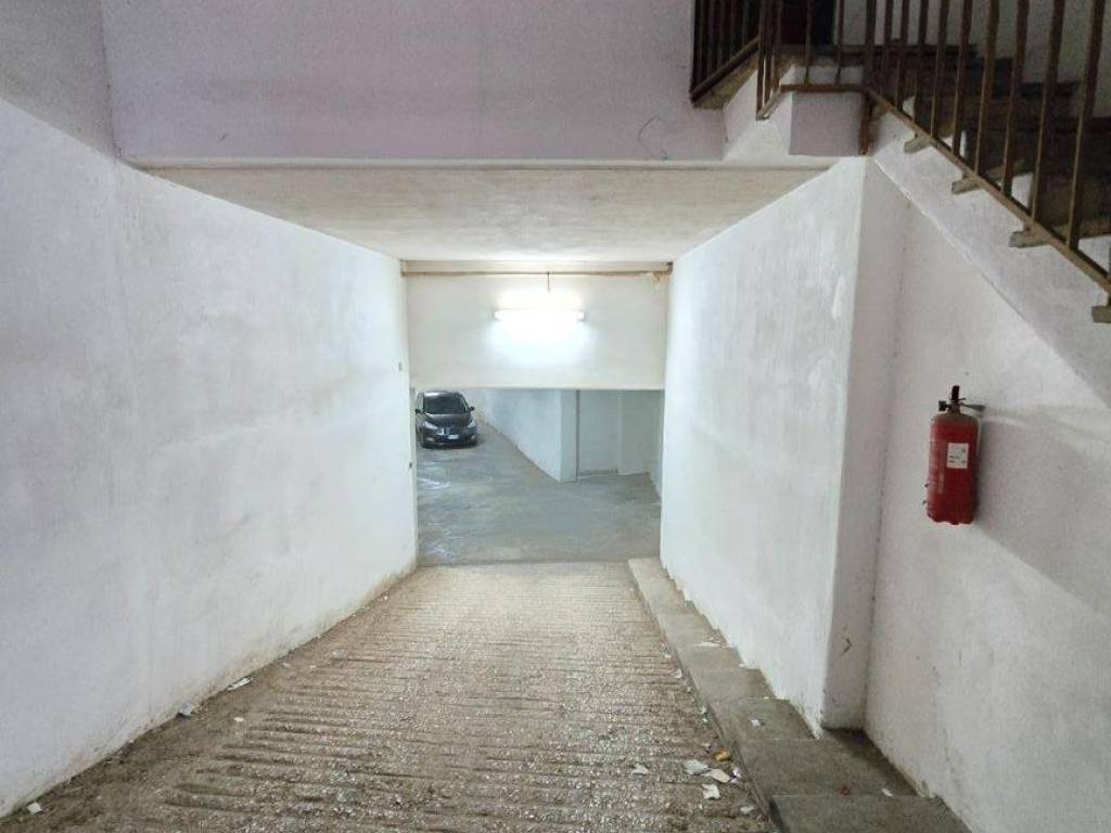 Box / garage a Ostuni in Via Tito Speri - Foto 2