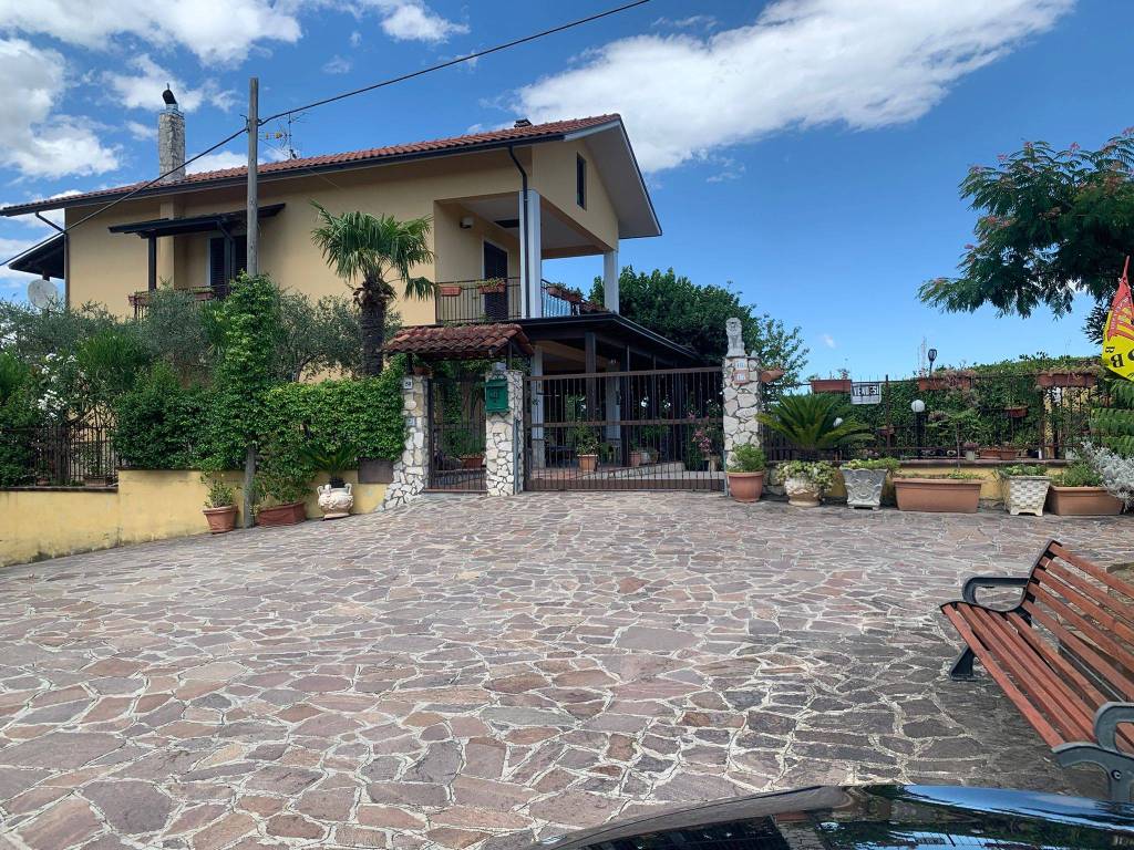 Villa a Ceppaloni in Via Petrara, 17 - Foto 2
