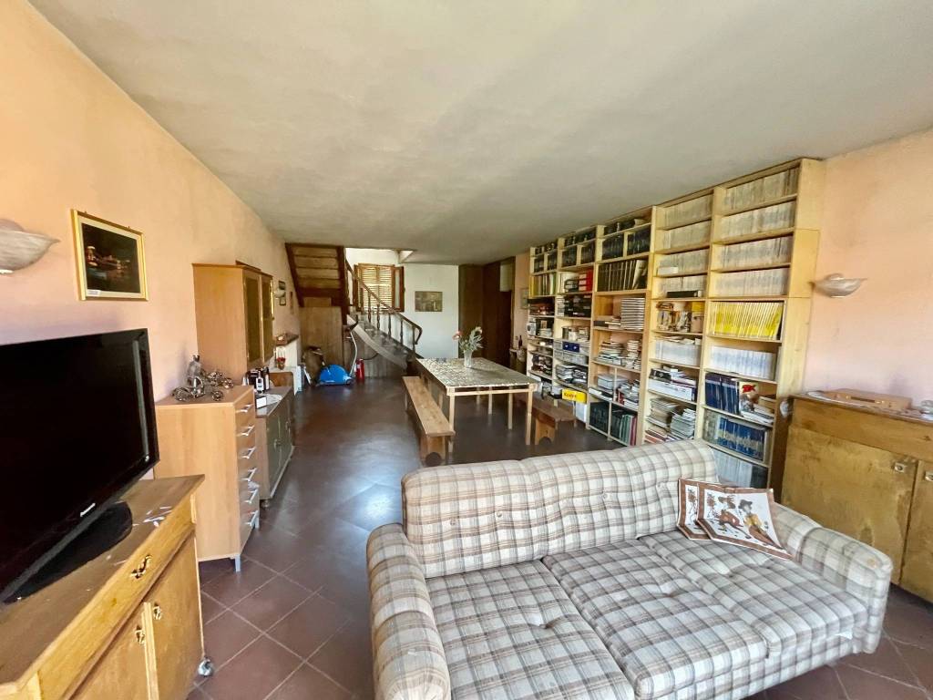 Casa indipendente a Monsummano terme in Via Cesare Battisti - Foto 3