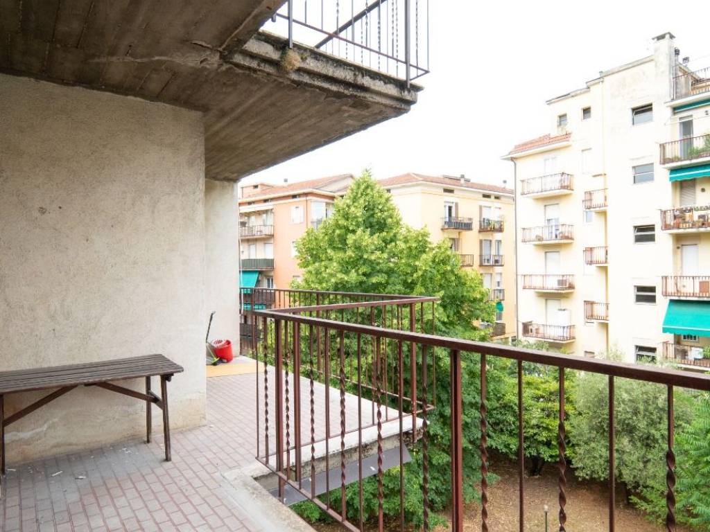 Appartamento a Verona in Via Merano, 7 - Foto 5