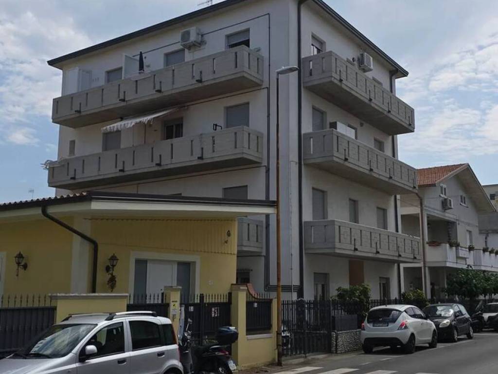 Appartamento a Giulianova in Via La Spezia, 40 - Foto 3