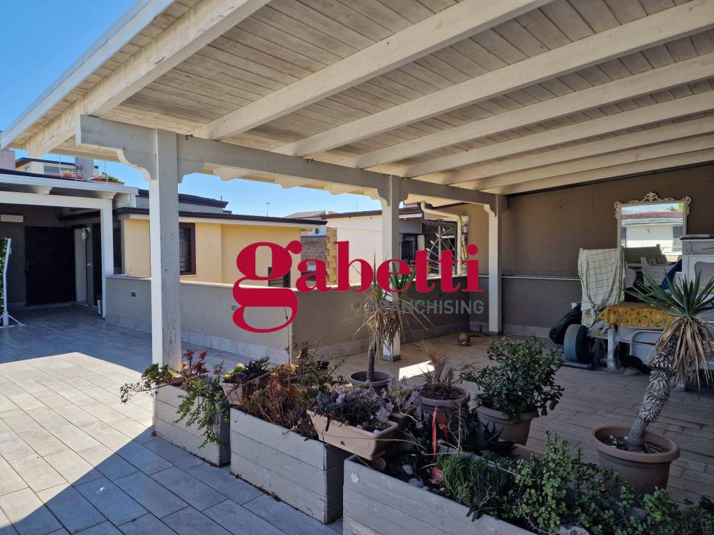 Appartamento a Marcianise in Via Archimede - Foto 2