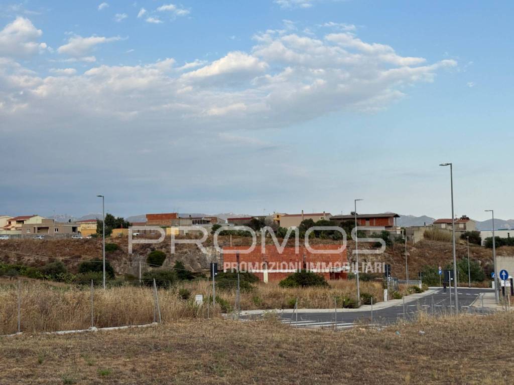 Terreno a Sinnai in Via Is Mitzas - Foto 2