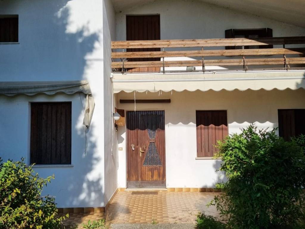 Villa a Portogruaro in Via Vado, 60 - Foto 3