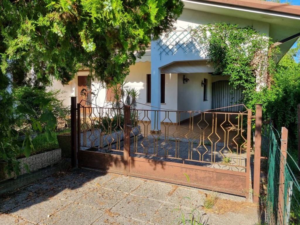 Villa a Portogruaro in Via Vado, 60 - Foto 4