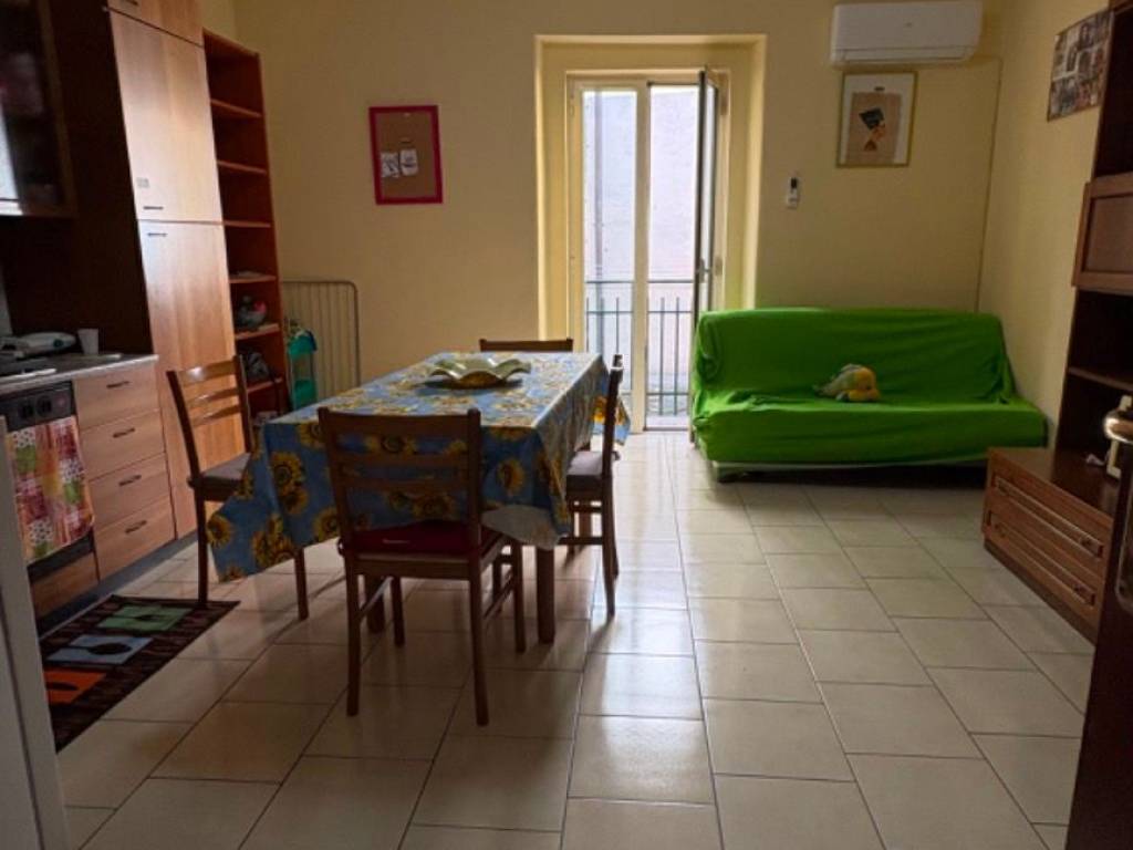 Casa indipendente a Fondi in Piazza delle Benedettine - Foto 4
