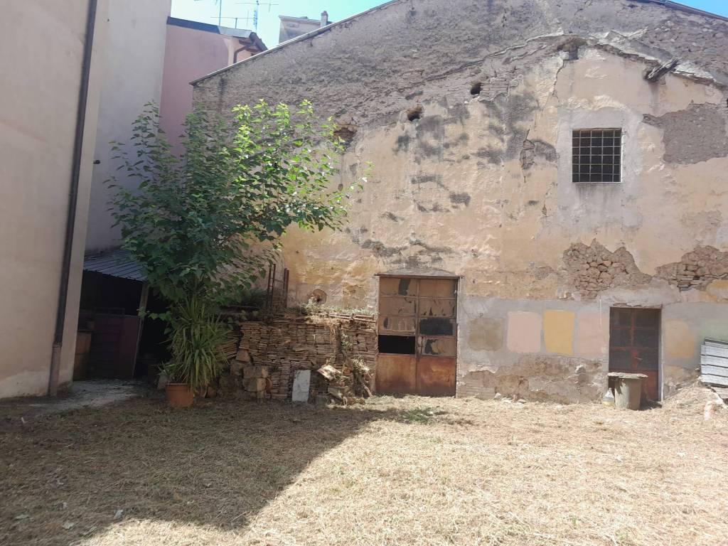 Palazzo / stabile a Terni in Via Giuseppe Garibaldi - Foto 2