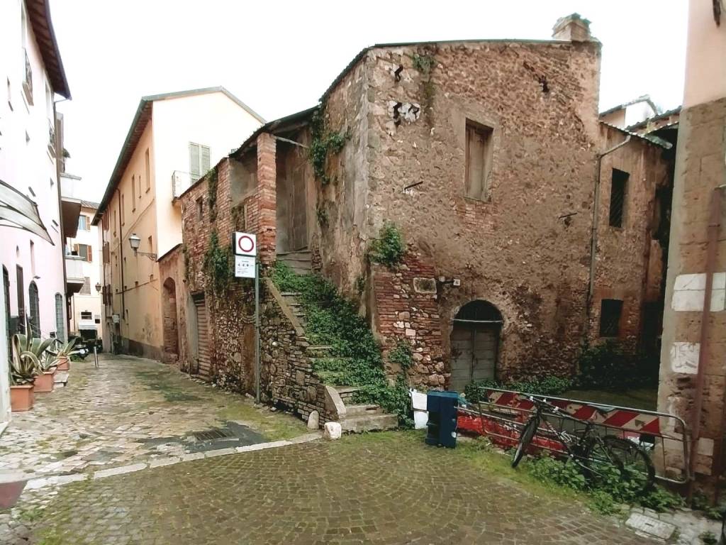 Palazzo / stabile a Terni in Via Giuseppe Garibaldi - Foto 4