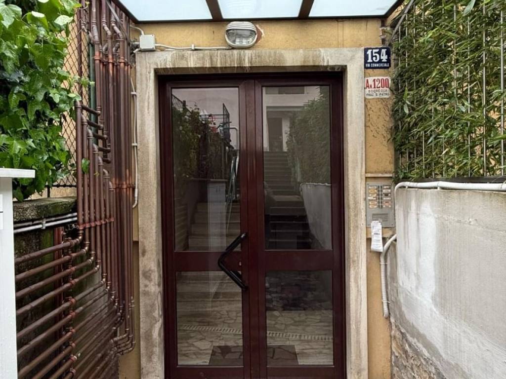 Appartamento a Trieste in Via Commerciale, 154 - Foto 4