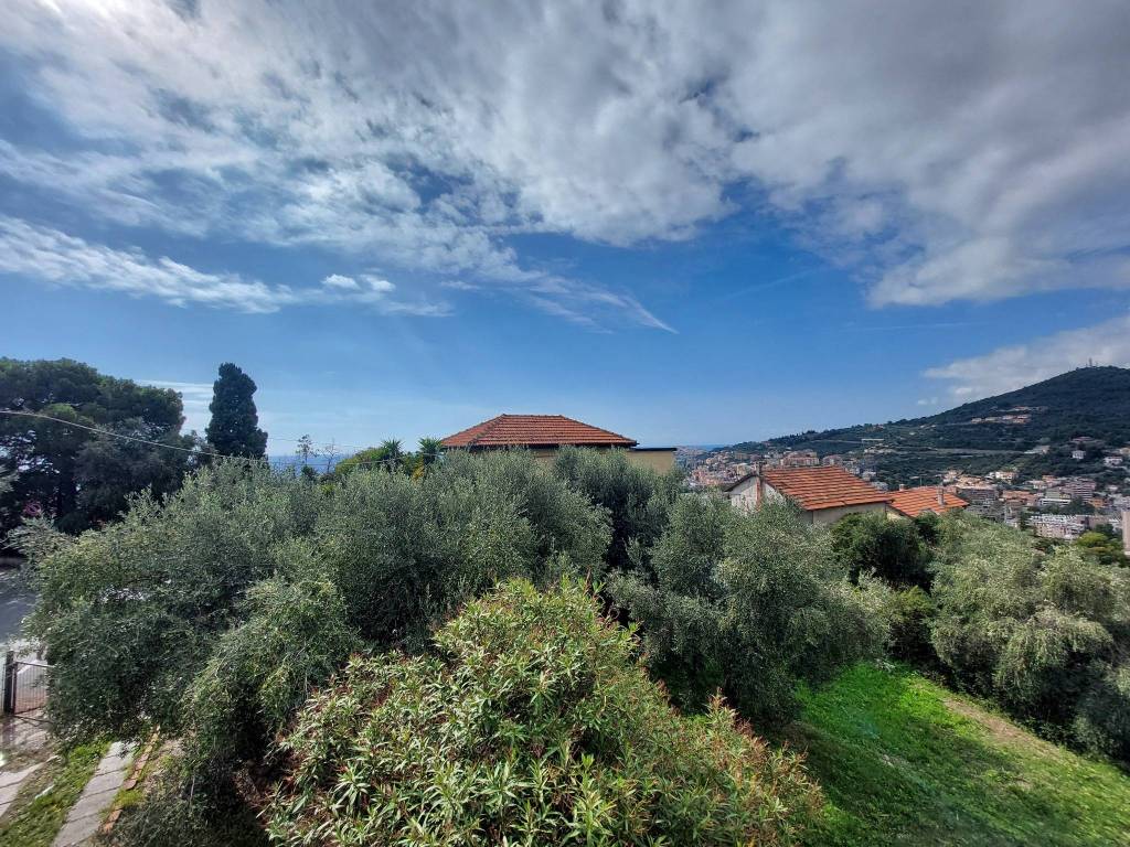Villa a Imperia in Via Fanny Roncati Carli, 107 - Foto 4