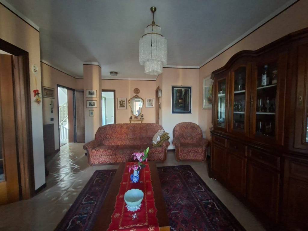 Appartamento a Valenza in Viale Carlo Alberto Dalla Chiesa, 8 - Foto 4