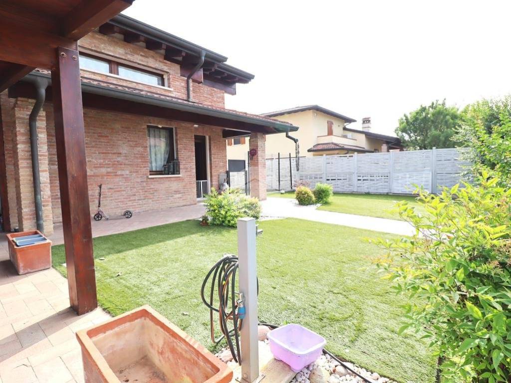 Villa a Roncoferraro - Foto 4