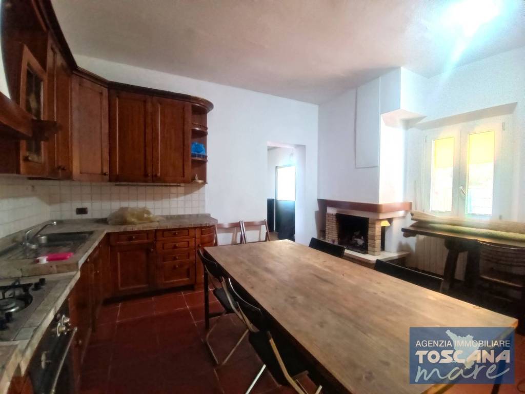 Appartamento a Castagneto carducci in Le sondraie - Foto 4