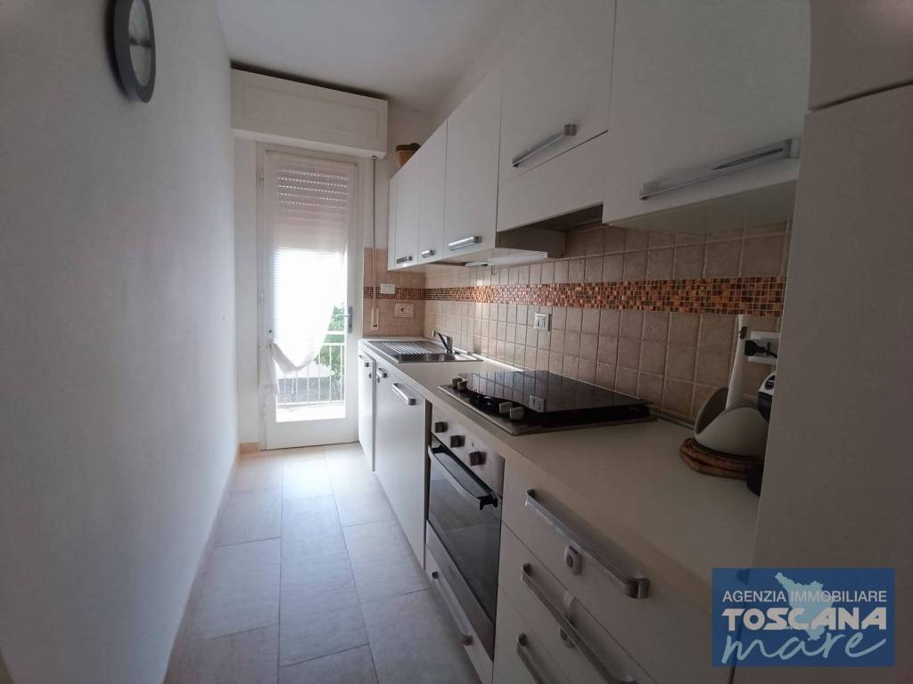 Appartamento a Castagneto carducci in Via del Tirreno, 32 - Foto 2