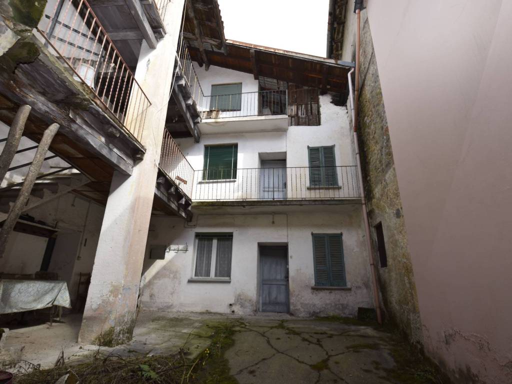 Casa indipendente a Cremeno in Via Dottor Carrobbio, 5 - Foto 2
