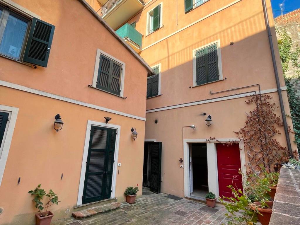 Appartamento a Ancona in Via San Martino - Foto 2