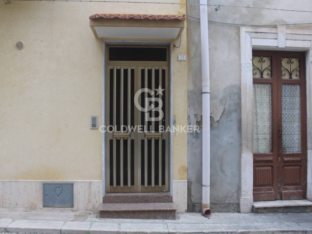 Villa a Rosolini in via Capitano Cultrera, 65 - Foto 2