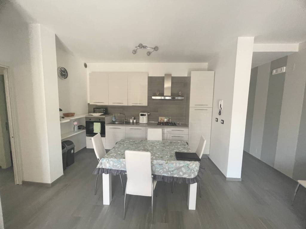 Appartamento a San benedetto del tronto in Via A. Da Giussano - Foto 3