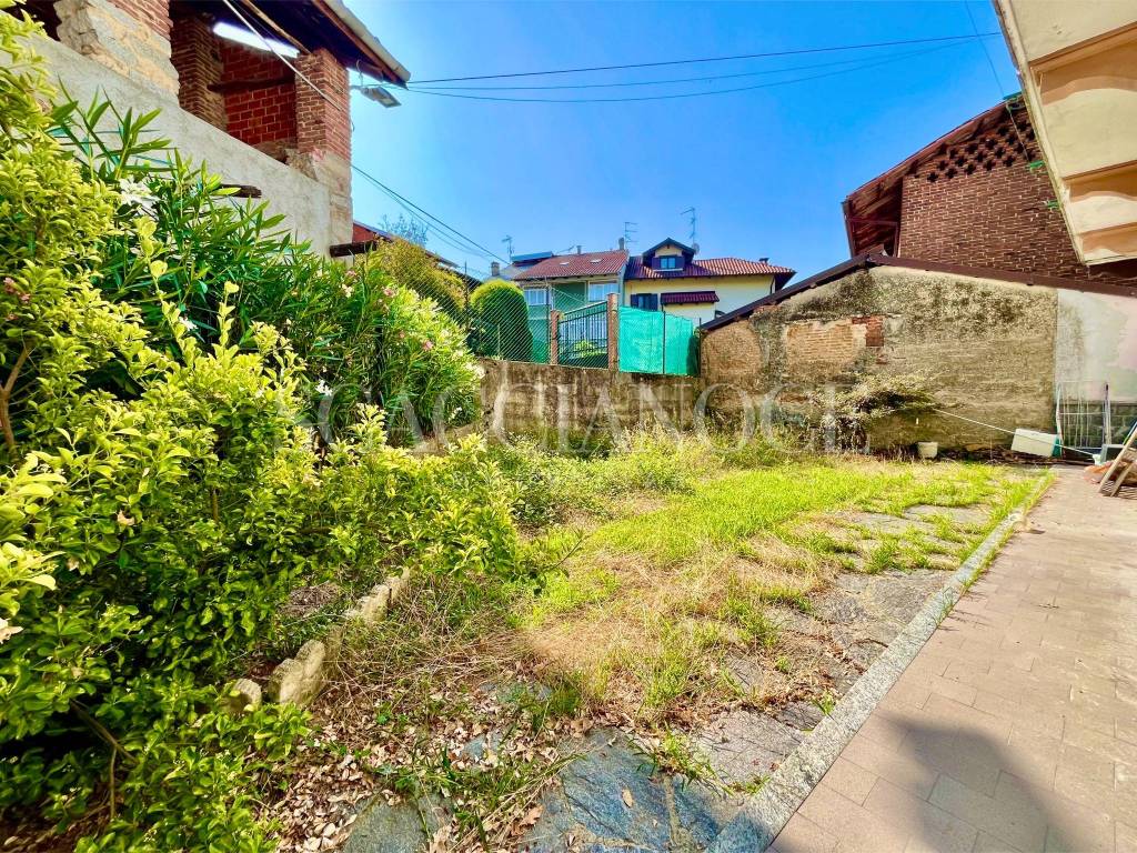 Villa a Valle san nicolao in Frazione Ferrere, 94 - Foto 2