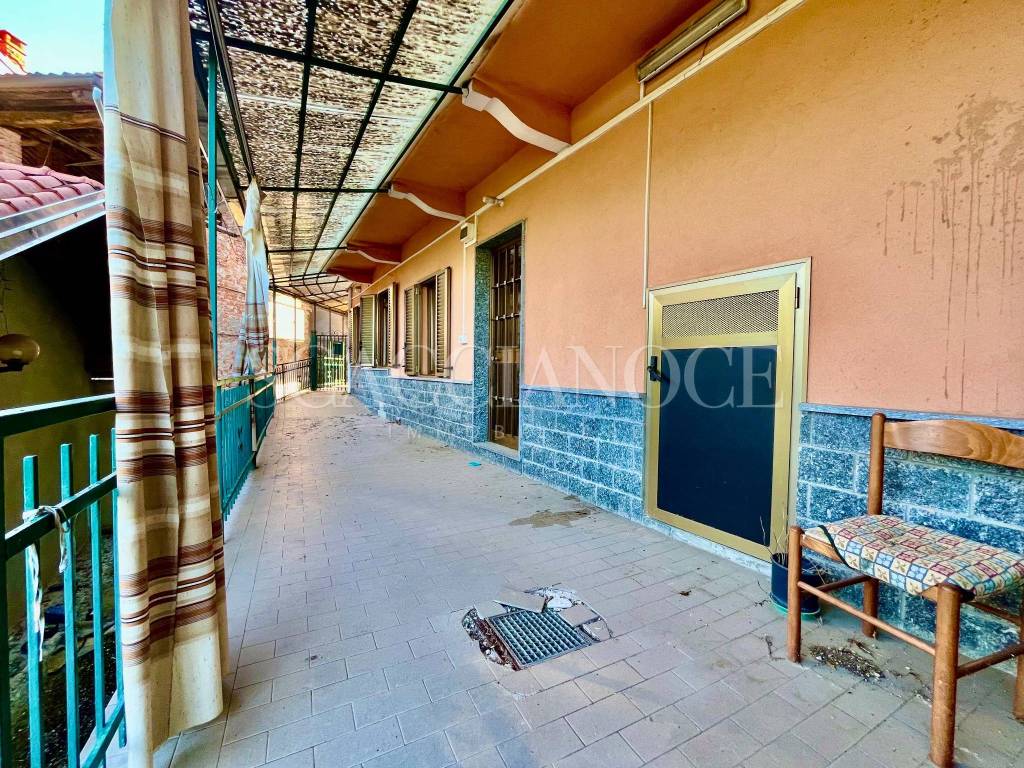 Villa a Valle san nicolao in Frazione Ferrere, 94 - Foto 3