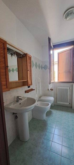 Appartamento a Mantova in Viale dei Caduti, 16 - Foto 5