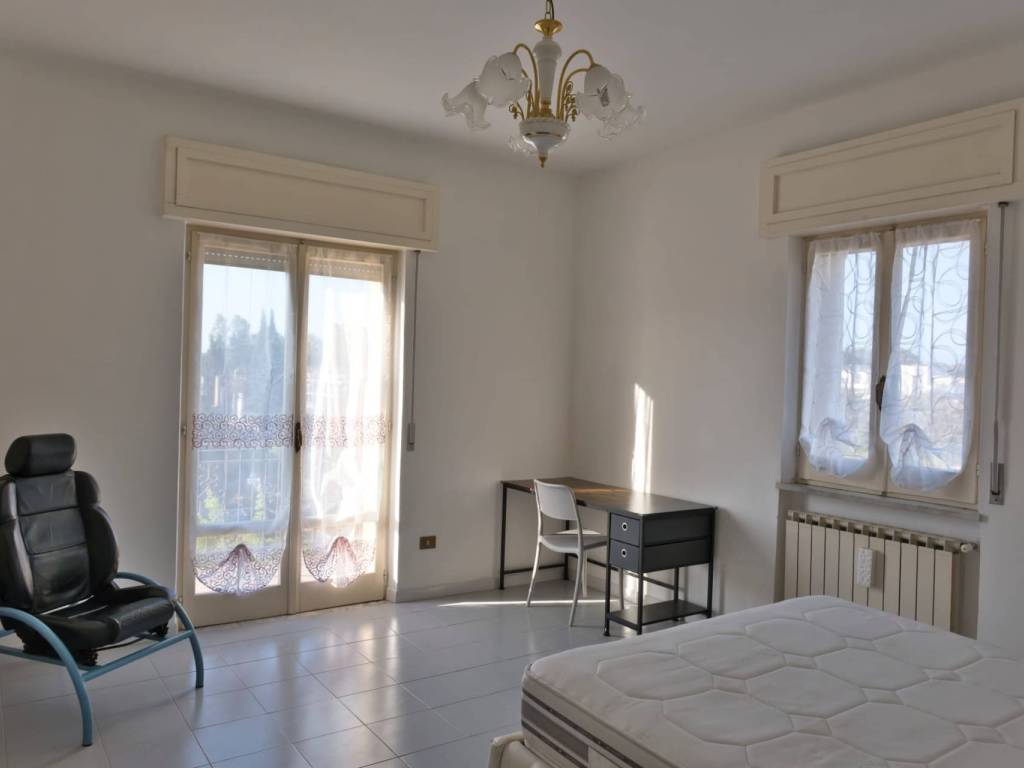 Appartamento a Catanzaro in Via Vincenzo Fondacaro - Foto 4