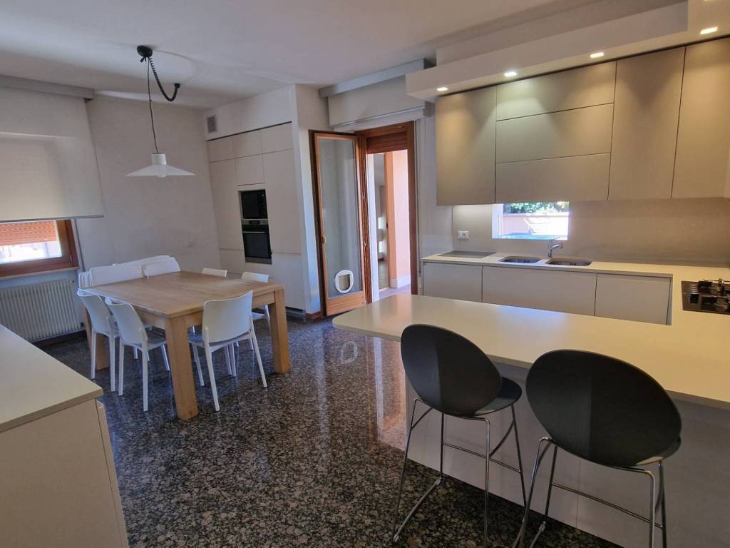 Attico / mansarda a Carbonera in via Carducci, 20 - Foto 5