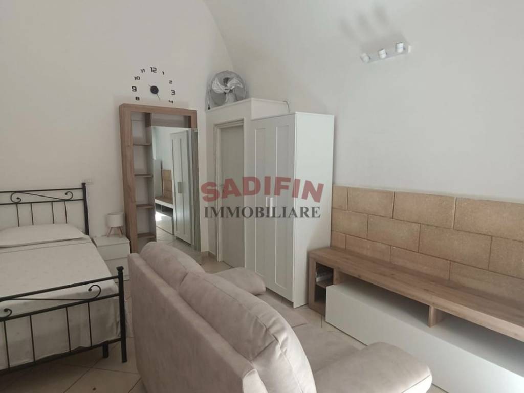 Appartamento a Modugno in Via Principessa Elena - Foto 2