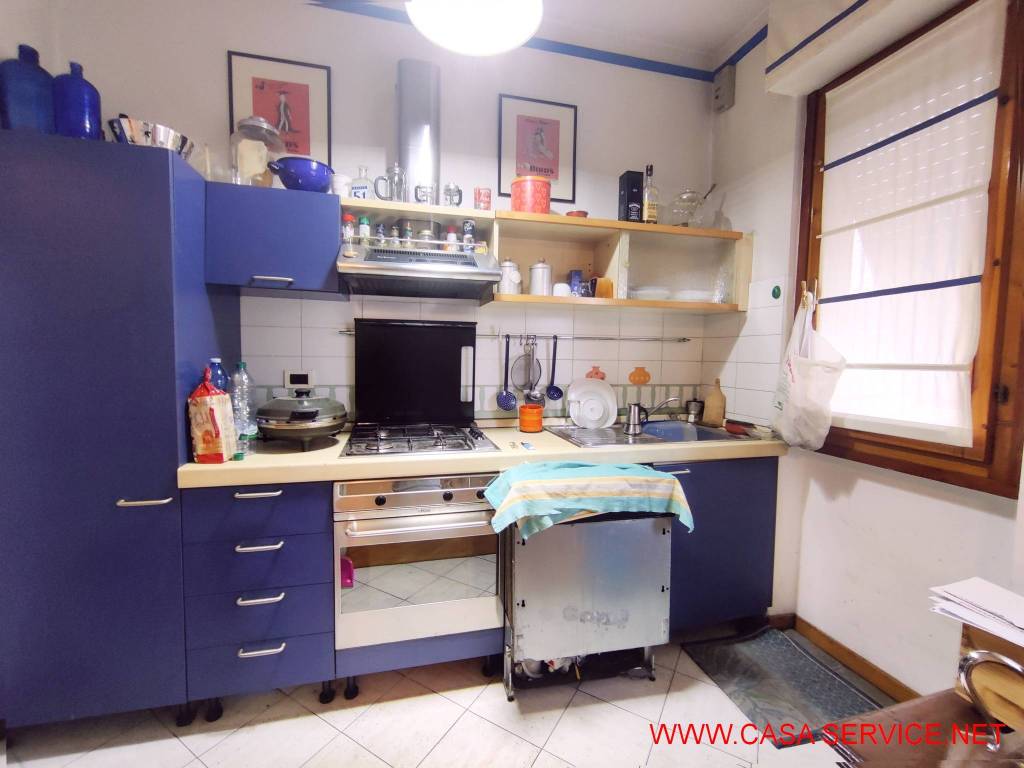 Appartamento a Montevarchi in Via Giacomo Puccini - Foto 4