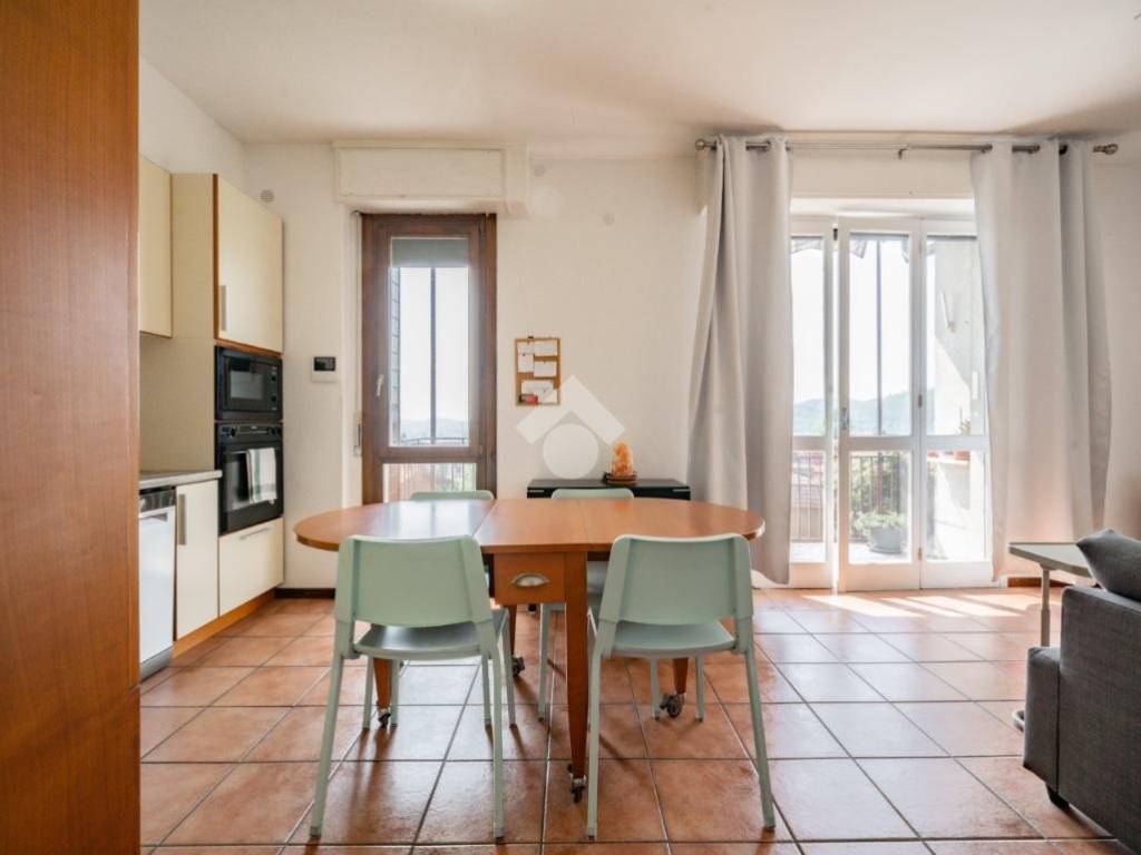 Appartamento a Dolzago in Via Puccini, 002 - Foto 3