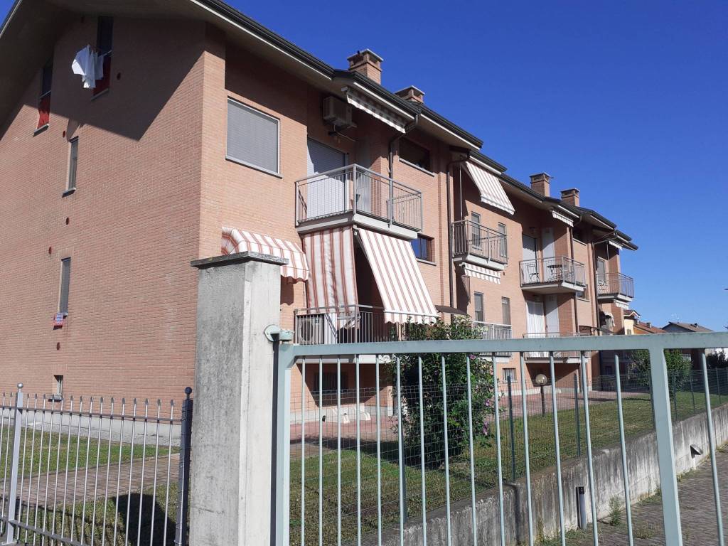 Appartamento a Castagnole piemonte in Via Anna Frank, 4 - Foto 2