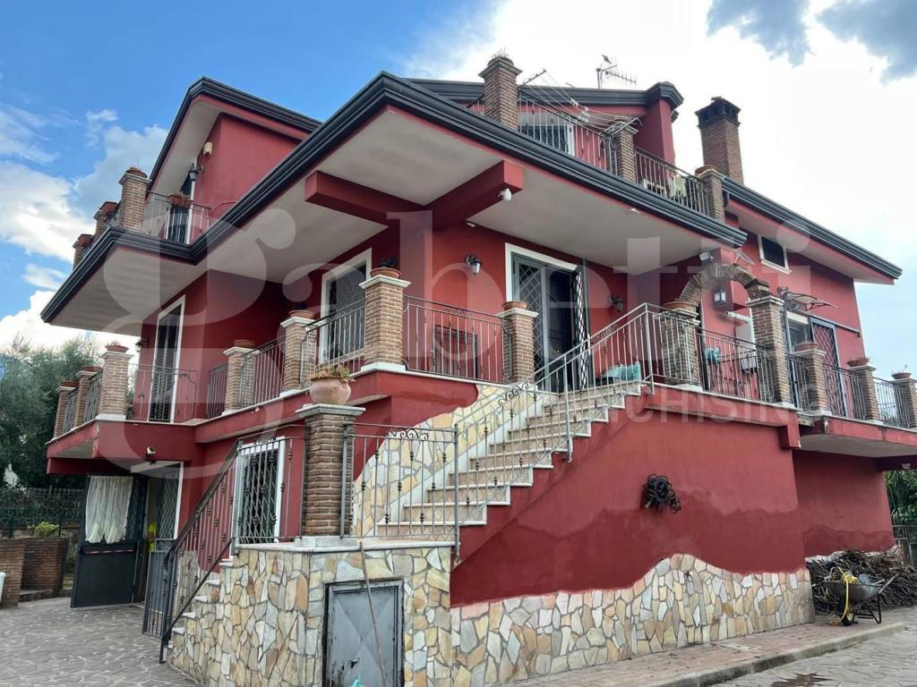 Villa a Piedimonte matese in Via Pizzone, snc - Foto 2