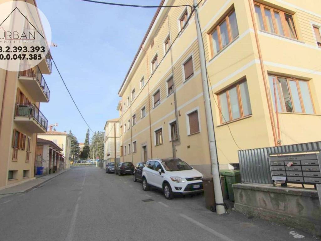 Appartamento a L'aquila in Via Zara - Foto 2