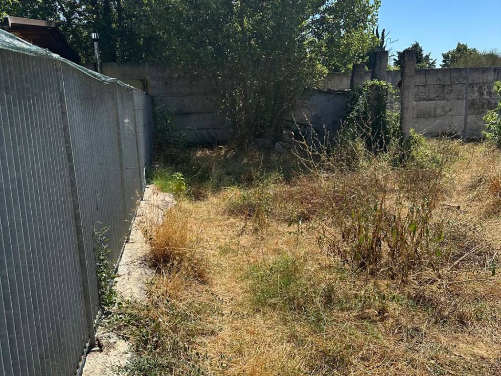 Terreno a Frosinone in Via La Francesca - Foto 3