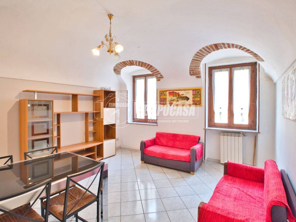 Appartamento a Vercelli in Via Achille Giovanni Cagna - Foto 2
